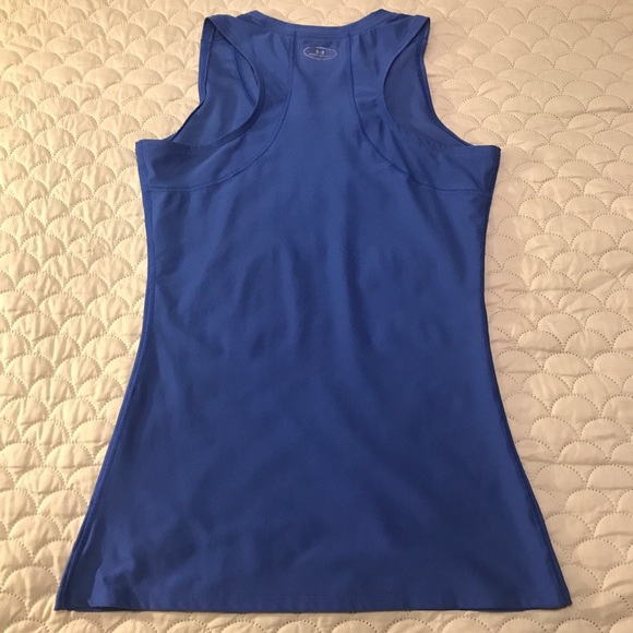 Under Armour Heat Gear Fitted Workout Tank Top, Blue, Women’s Small, like new! - Picture 4 of 5